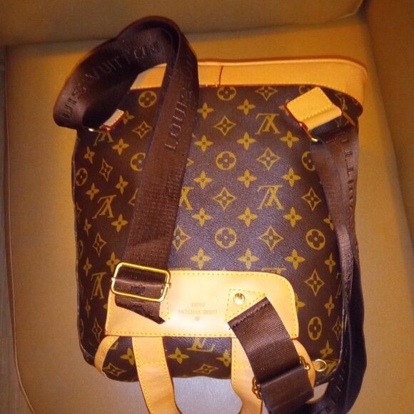 LV Palms Backpack - Picture 2 of 4